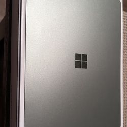 Microsoft surface Laptop
