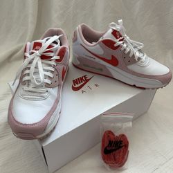 Limited Edition Valentines (2021) Air Max 90