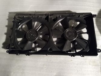 Ford Radiator Fan assembly .Truck part number in picture