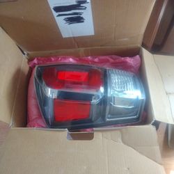 Toyota Tacoma 2021 Original REAR LIGHTS