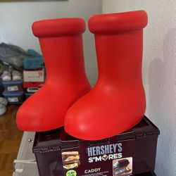 Red Boot size 36-37