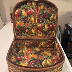 Vintage Large Wicker Picnic Basket 