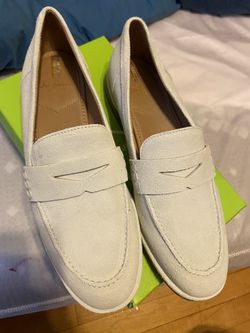 Brand new women's shoes, loafers size 9