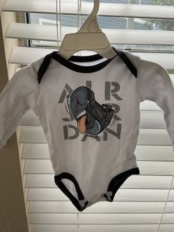 Jordan onesie 3-6 Mos