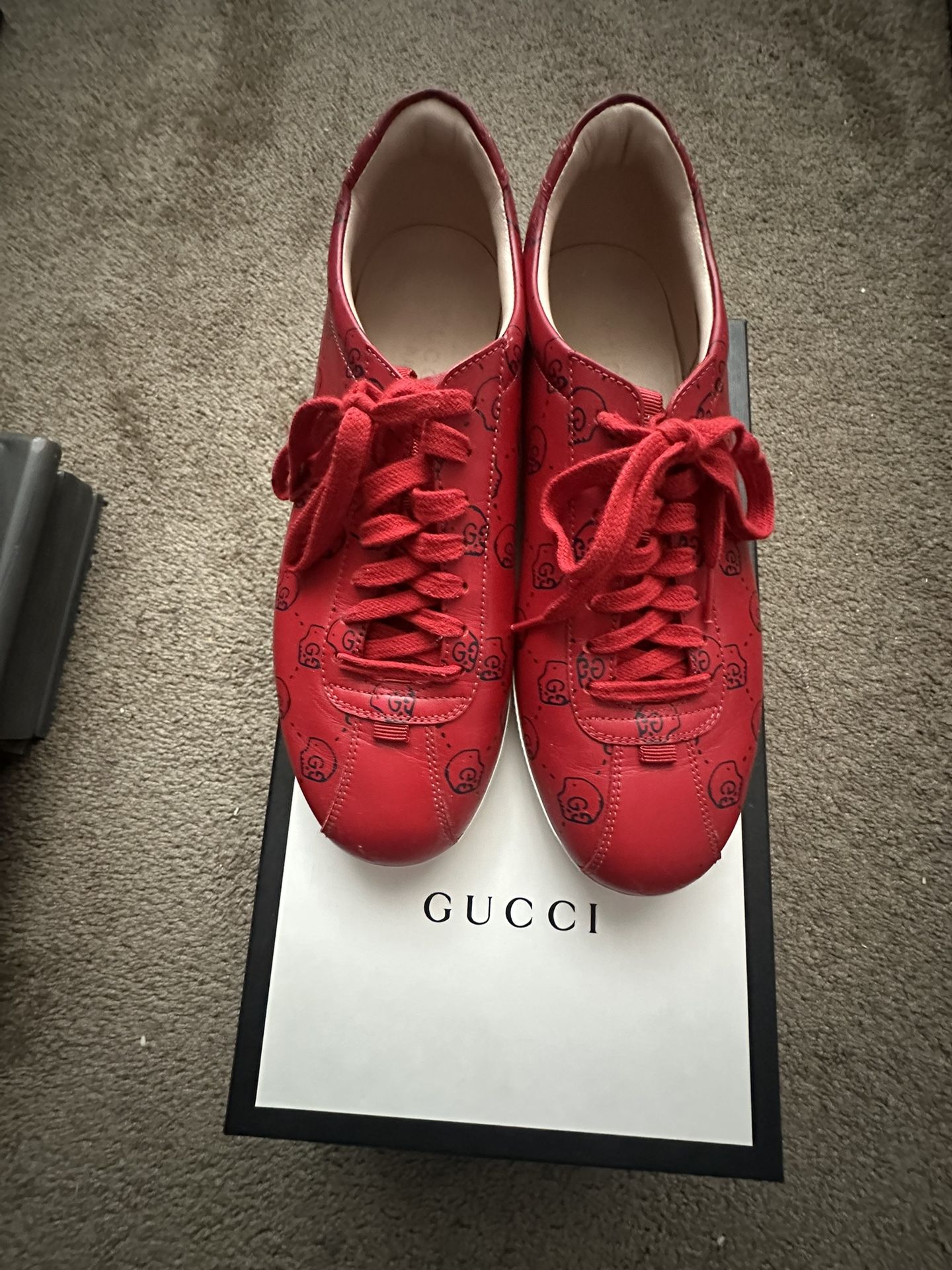 Authentic Gucci Men Shoes Size US 7