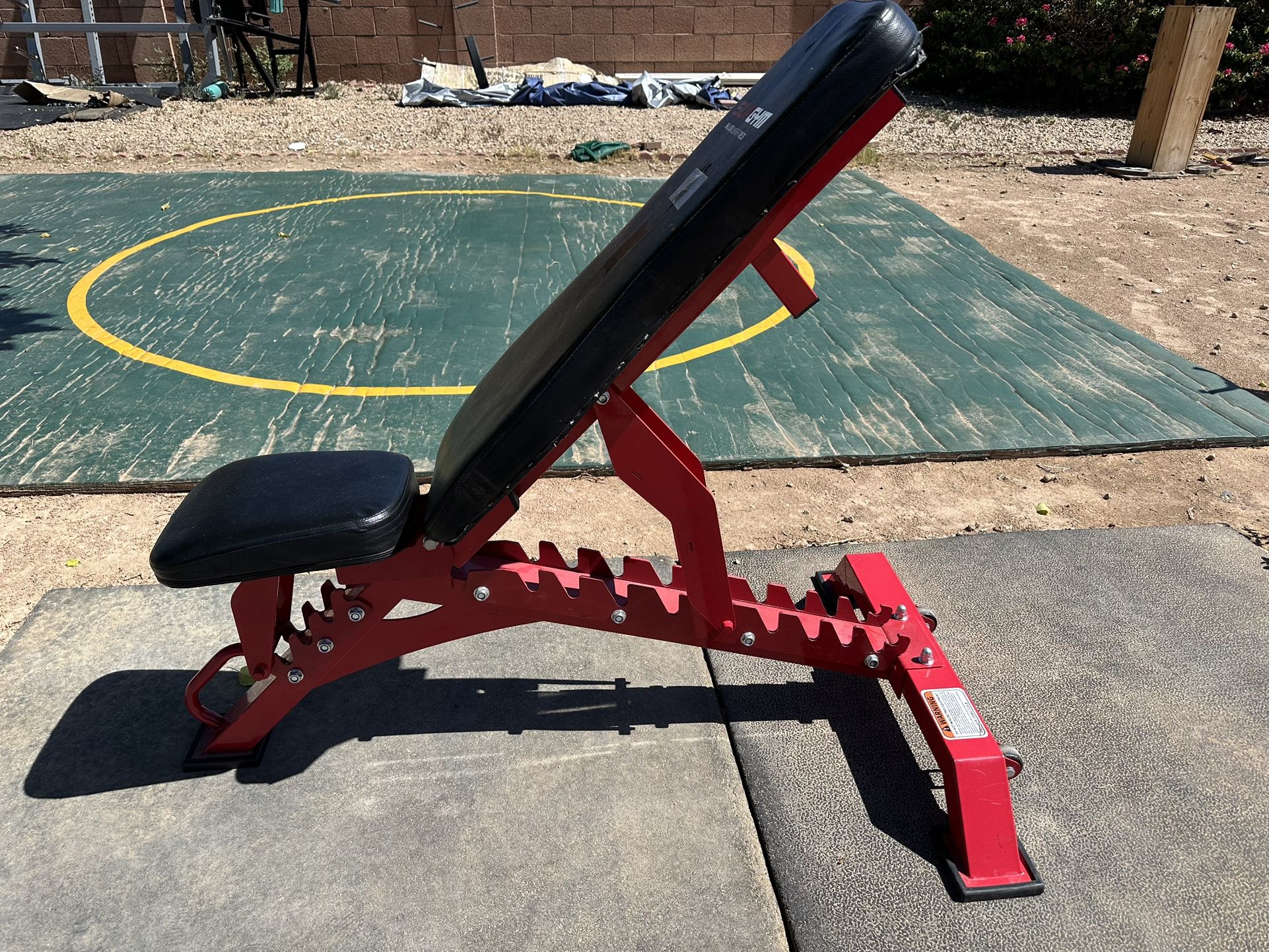 Adjustable Weight Bench