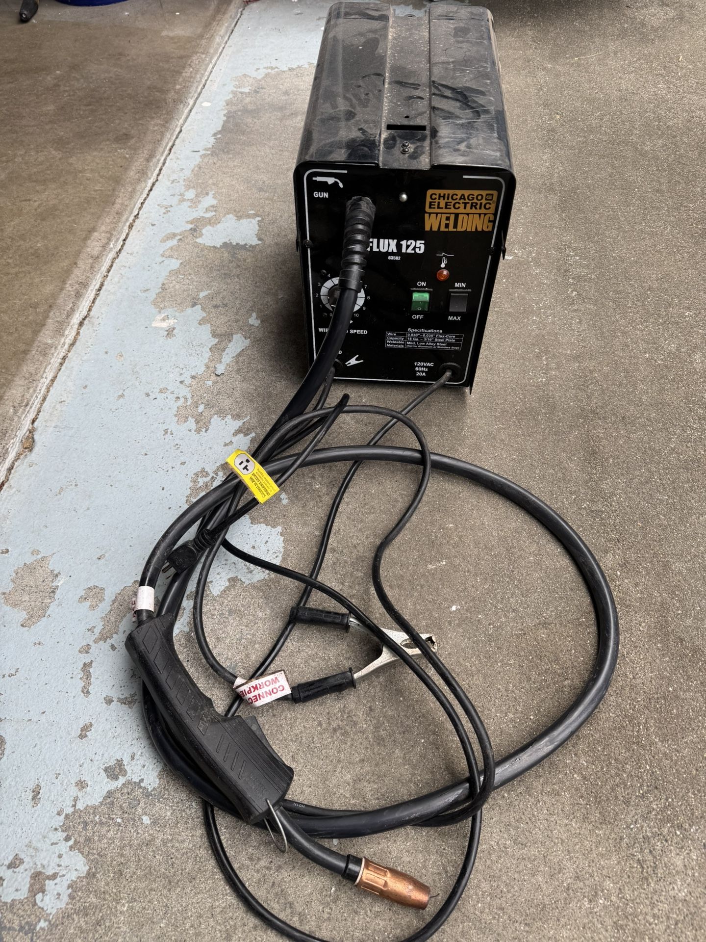Chicago Electric Flux 125 Welder