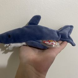 Rare Ty Beanie Babies Crunch with tag errors