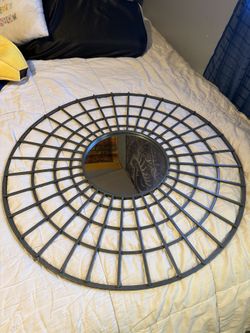 round decor mirror