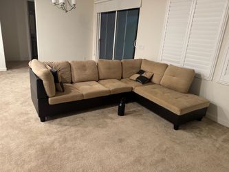 Two-Tone Sectional Couch