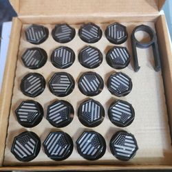 Wheel Nut Covers Locking Bolt Caps Universal 17mm USA Flag

