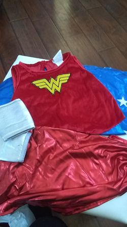 Kids Costume. Wonder woman size Medium