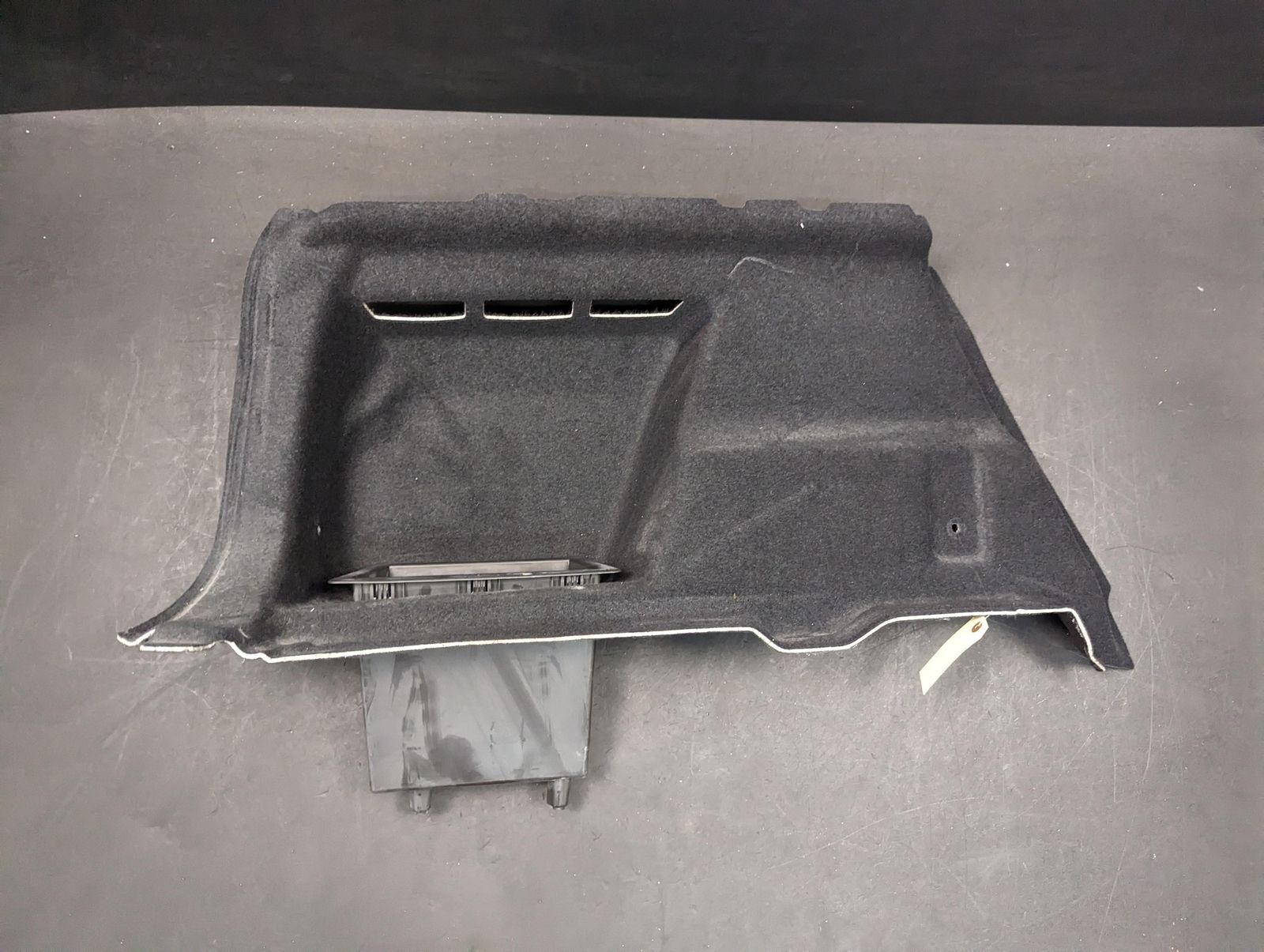 Rear Left Quarter Trim Panel w Storage Box 2022 BMW X1 51479462055 X (B1860)