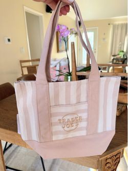 NEW Trader Joe’s STRIPED Tan Tote