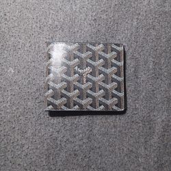 Goyard Bifold Wallet Like New