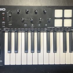 M Audio Oxigen 