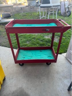 Great tool cart very sturdy👍