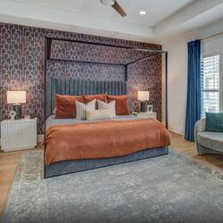 King Canopy Bedframe