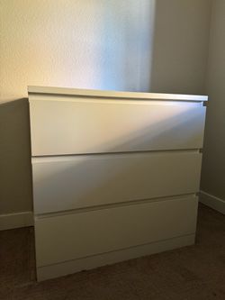 IKEA MALM White 3-Drawer Dresser