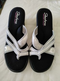Sketchers Memory Foam Women's Sandals