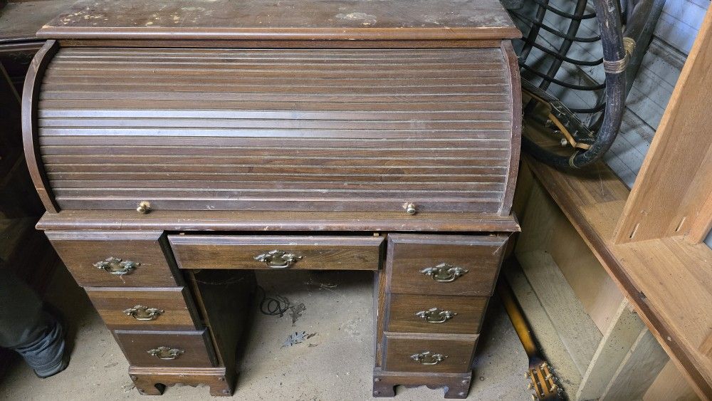 Rolltop Desk