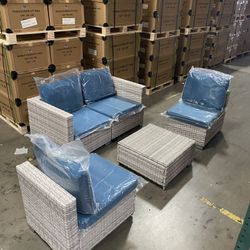 $250.00 No Assemble Require!! New 5 Pieces Outdoor Patio Wicker Patio Furniture Sectional Sofa Set