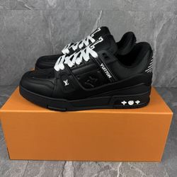 Louis Vuitton LV Trainers Black & White Sneaker