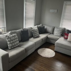 Sectional Sofa 