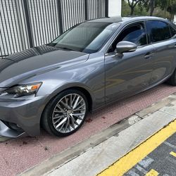 2016 Lexus IS 300