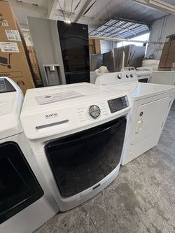 Maytag Commercial Technology Front Load Washer