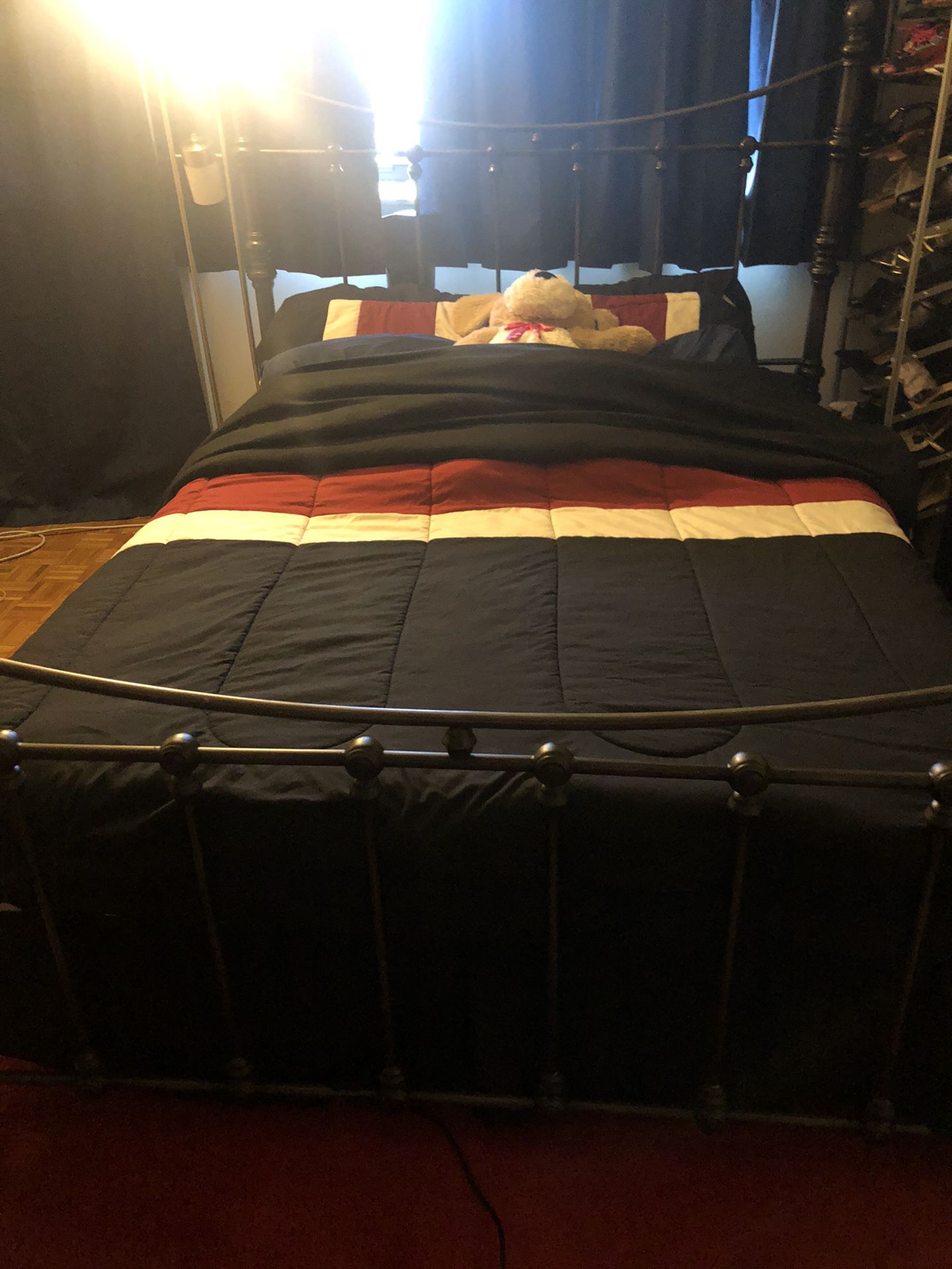Bed including bed frame, box frame and mattress