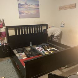 Dark brown King Size Bed Frame 