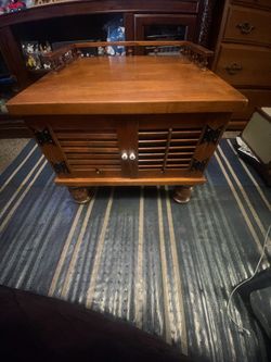 Vintage Pilgrim Hardwood Lamp Table / Accent Cabinet