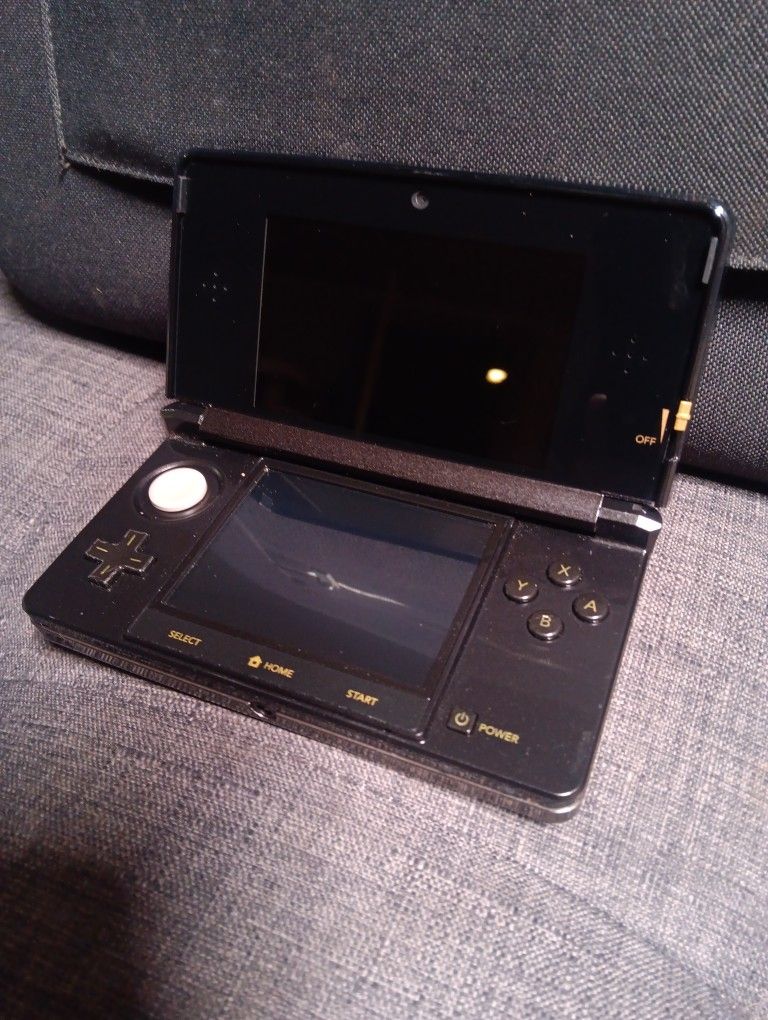 Nintendo 3DS ZELDA EDITION