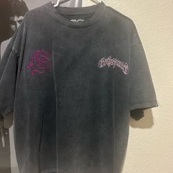 Godspeed t shirt size medium can fit large