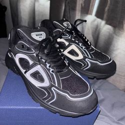 Dior B30