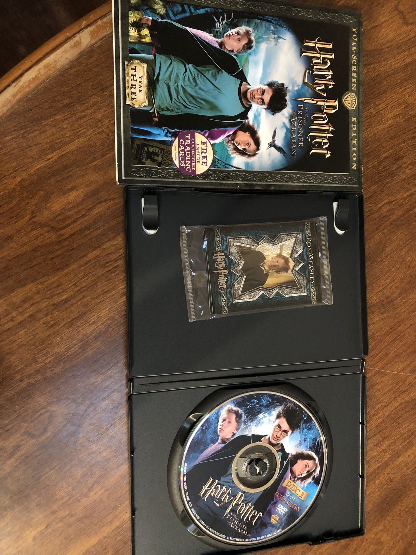 Harry Potter DVD Prisoner Of Azkaban Includes Unopened Movie Trading Cards With Cover
