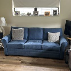 Queen sleeper sofa in excellent 50 obo