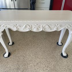 Entry Table/Buffet/Accent Table/Desk