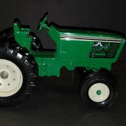 Toy Green Tractor Toy - ERTL