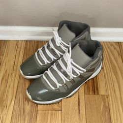 Jordan Retro 11 Cool Grey Size 12