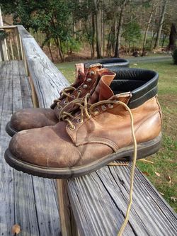 RED WING SIZE9.5 STEELTOE BOOTS GOOD WORK BOOTS