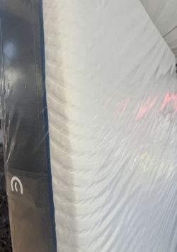 Full Size Mattress Memory Foam Cooling Gel