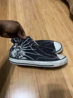 Men’s air walk size 6 and a half