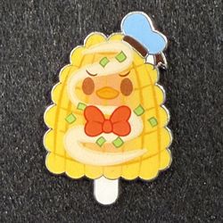 Disney Munchlings mystery pin Donald Duck as a corn elote