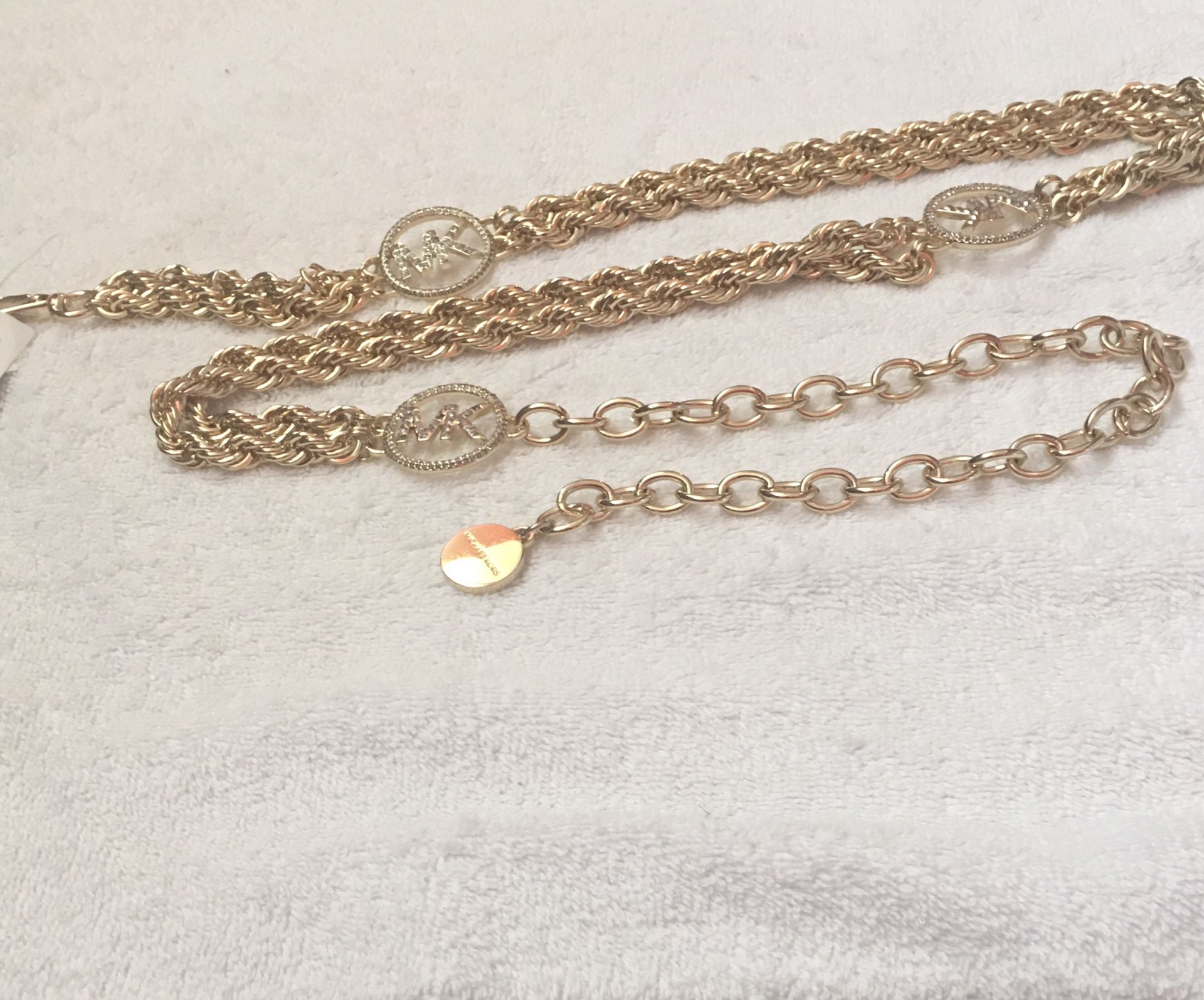Michael Kors gold chain belt size Small/Medium