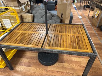 Acacia Wood Outdoor Patio Dinning Table