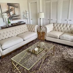Loveseat 
