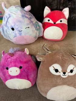 4 Squishmallows.