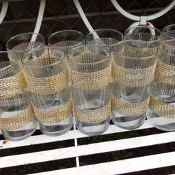 FOR SALE TODAY  / BACK YARD HOME ITEMS /   10 MARRIED GLASS CENTERPIECES $100